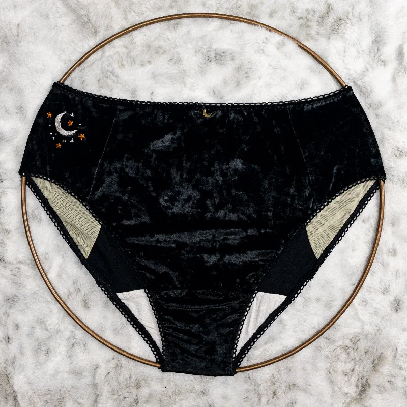 Luna Half Moon Undie