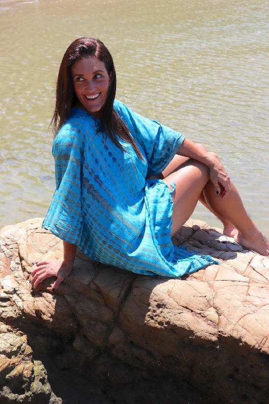 Short Kaftan With Tassels In Bright Blue Tie Dye